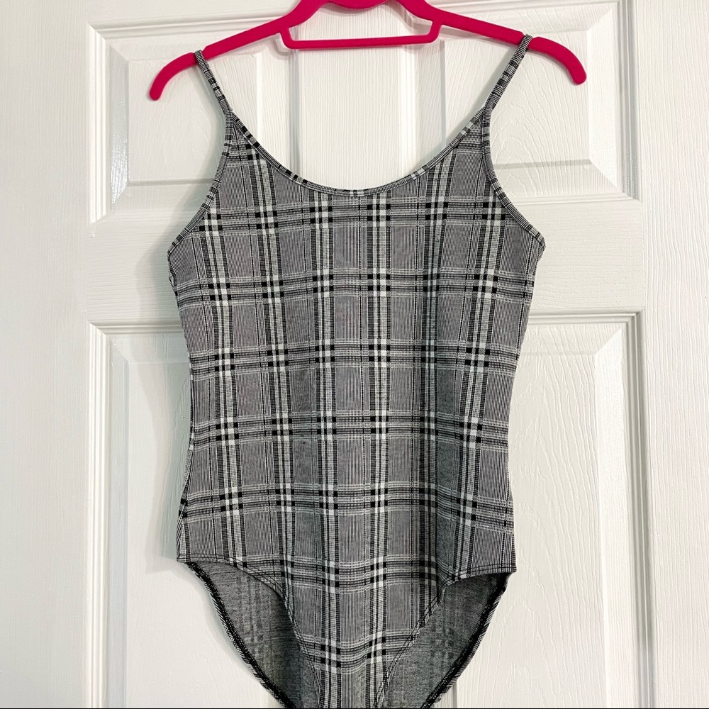 trendy plaid American Eagle bodysuit